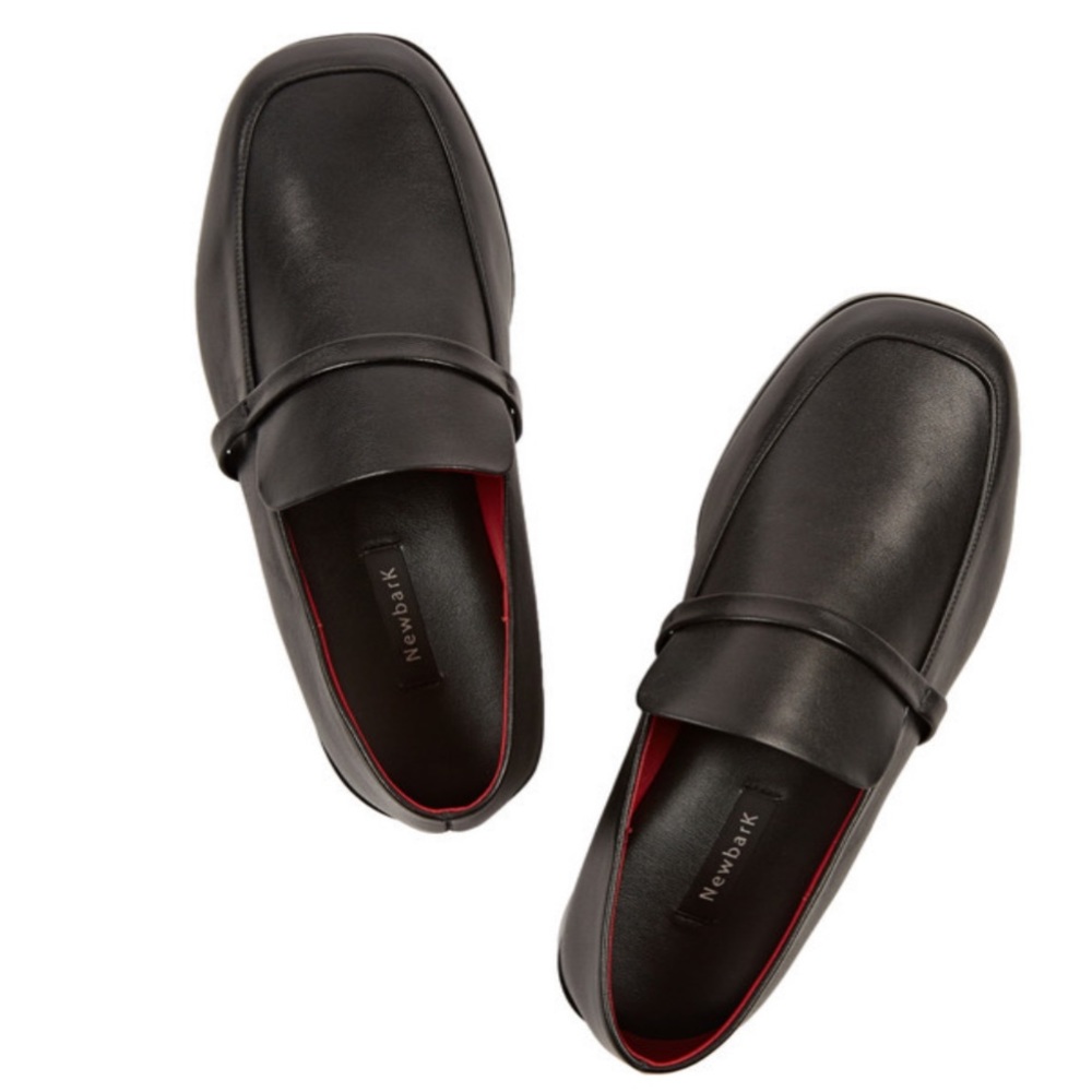 New Bark black Melanie loafers size 8